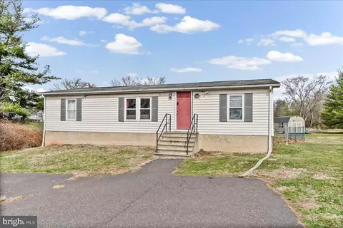 2411 Big Rd, Gilbertsville, PA 19525