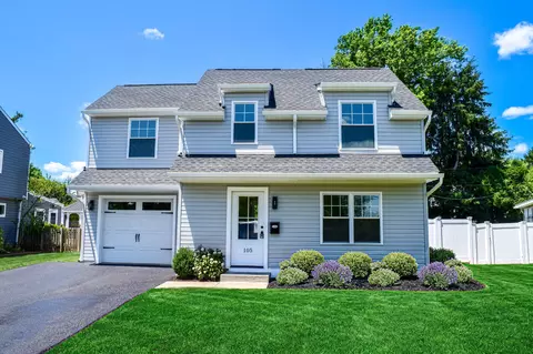 105 Paper Mill Rd Apt, Oreland, PA 19075
