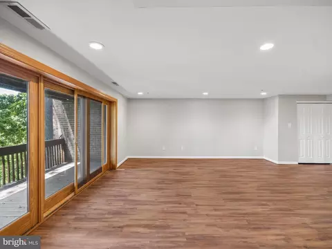 Living - 119 Timothy Cir, Wayne, PA 19087 photo 11 of 11