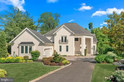 920 Pine Vly, Rydal, PA 19046