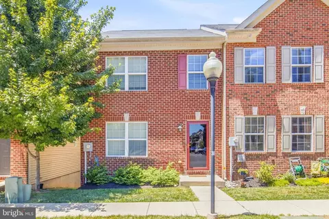 135 S Charlotte St, Pottstown, PA 19464