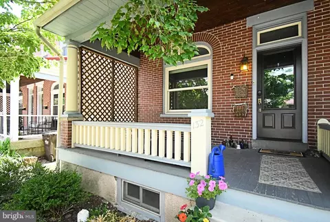 132 Walnut St, Mont Clare, PA 19453