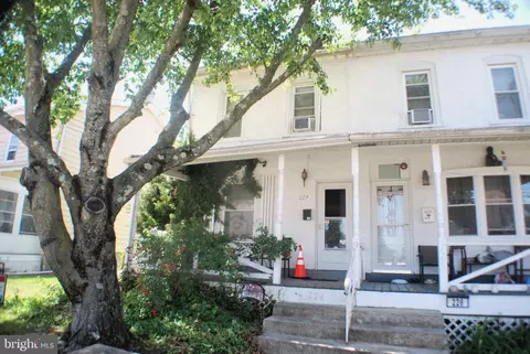 224 W 5th St, Lansdale, PA 19446