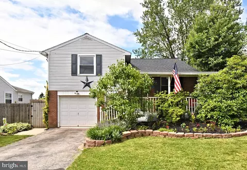 189 Anthony Wayne Dr, Pottstown, PA 19464