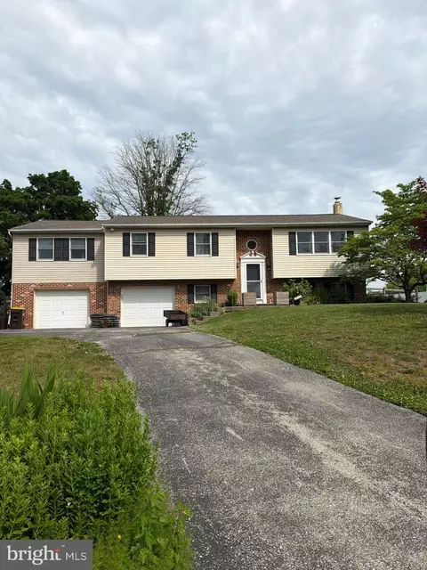 2519 Jane Ln, Gilbertsville, PA 19525