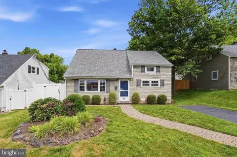 365 W King St, Pottstown, PA 19464