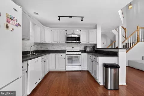 Kitchen - 147 Timothy Cir, Wayne, PA 19087 photo 1 of 2