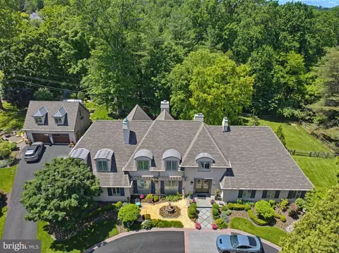 2244 Deer Path Rd #huntingdon, Huntingdon Valley, PA 19006