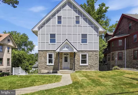 249 Washington Ln, Jenkintown, PA 19046