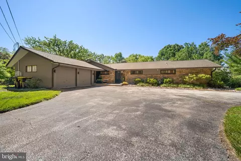 118 S Schuylkill Ave, Eagleville, PA 19403