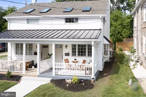 41 N Spring Garden St, Ambler, PA 19002