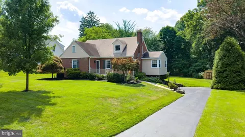 2332 Boyd Rd, Huntingdon Valley, PA 19006
