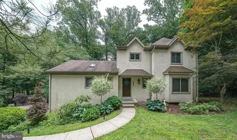 1551 Washington Ln, Jenkintown, PA 19046