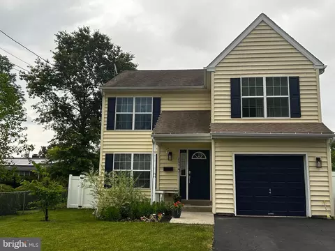 205 Linden Ave, Glenside, PA 19038