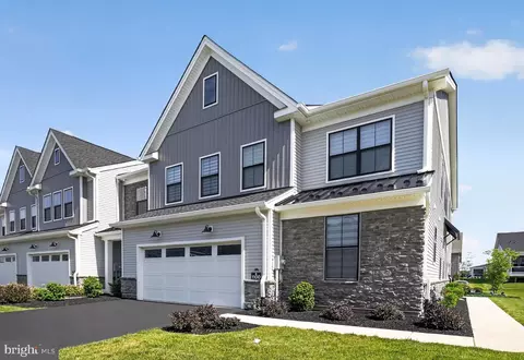 1100 Hewes St, Ambler, PA 19002