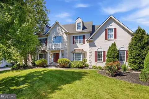 581 Hawthorne Ln, Harleysville, PA 19438