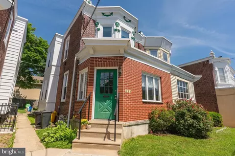 821 E Pleasant Ave, Glenside, PA 19038