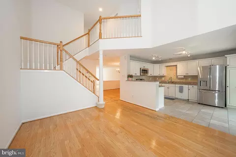Living - 112 Lemonton Way, Wayne, PA 19087 photo 7 of 17