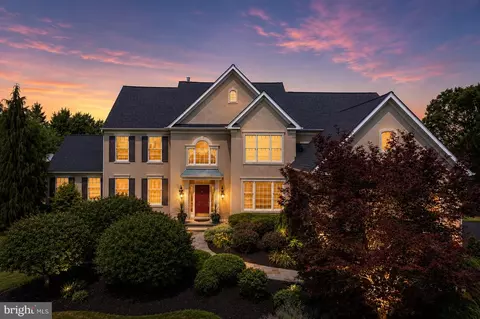 583 Oakmont Dr E, Telford, PA 18969