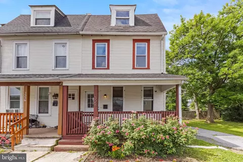324 Ash St, Pottstown, PA 19464