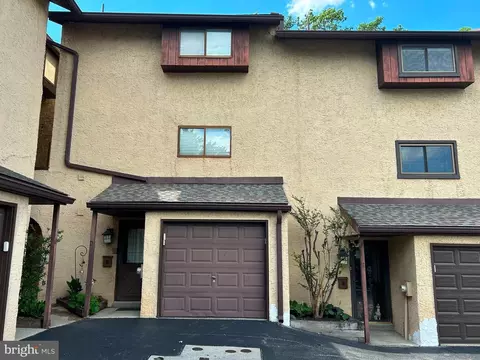 20 Montgomery Ave #D, Bala Cynwyd, PA 19004
