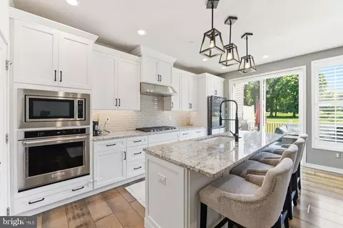 Kitchen - 11 Umbrell Dr, Eagleville, PA 19403 photo 2 of 2