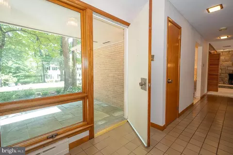 Entry Way - 696 Forest Rd, Wayne, PA 19087 photo 1 of 2