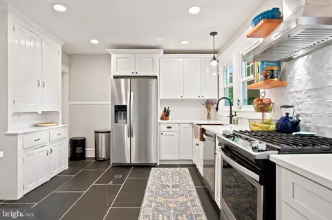 Kitchen - 8 Hewett Rd, Wyncote, PA 19095 photo 2 of 2