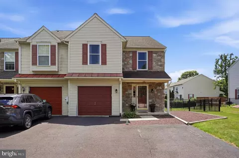 461 Berkshire Dr, Souderton, PA 18964