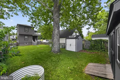 Exterior - 417 Summit Ave, Fort Washington, PA 19034 photo 6 of 8