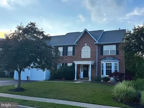 2519 St Victoria Dr, Gilbertsville, PA 19525