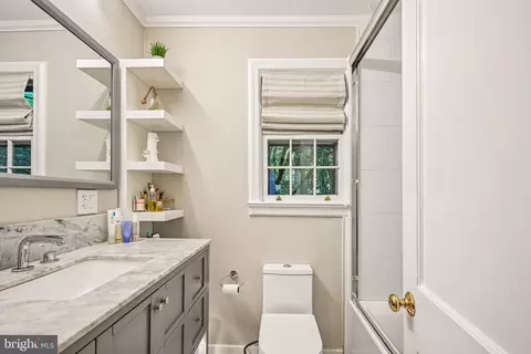 Bath - 445 General Washington Rd, Wayne, PA 19087 photo 1 of 4