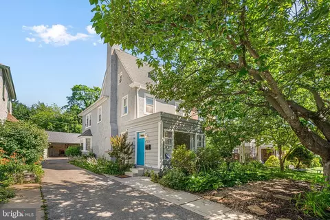 225 Upland Rd, Merion Station, PA 19066