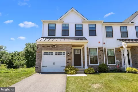 7960 Milltown Cir, Cheltenham, PA 19012