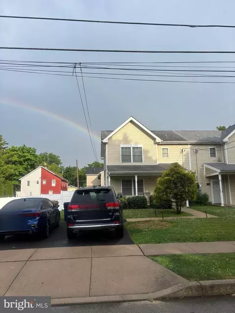 335 Linden Ave, Glenside, PA 19038