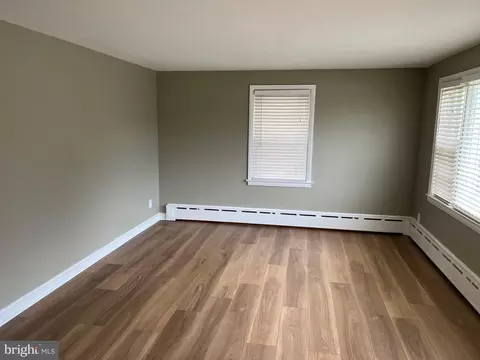 220 Glasgow St, Pottstown, PA 19464