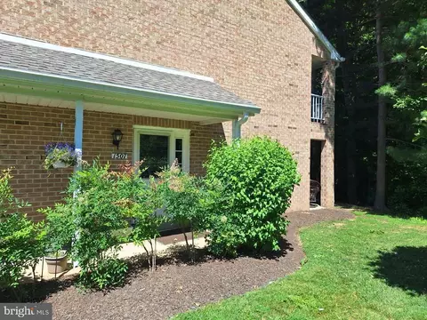 1507 Valley Glen Rd #182, Elkins Park, PA 19027