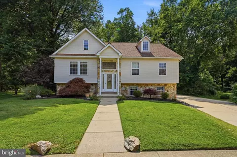 1616 Patricia Ave, Willow Grove, PA 19090
