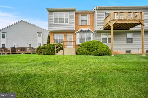 307 Wendover Dr, Norristown, PA 19403