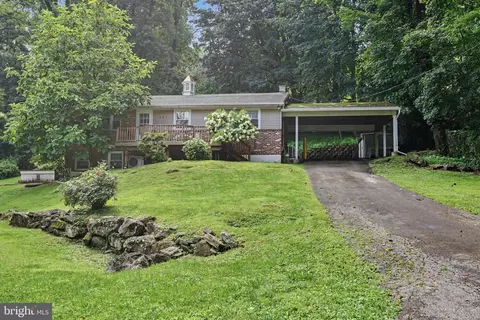 361 Spring Garden St, West Conshohocken, PA 19428