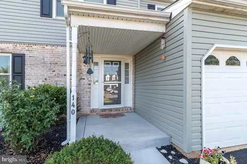 140 Elio Cir, Royersford, PA 19468