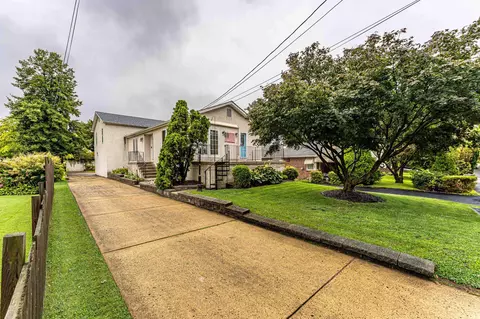 212 Zane Ave, Jenkintown, PA 19046
