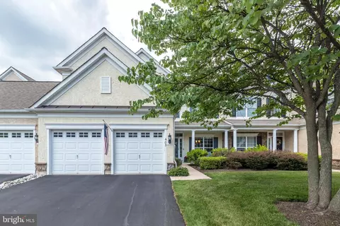 405 Primrose Dr, Lansdale, PA 19446