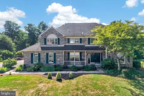 1215 Jarvis Ln, Lansdale, PA 19446