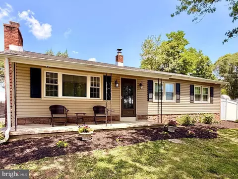 56 Trappe Rd, Collegeville, PA 19426