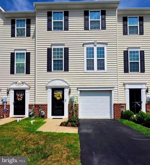 86 Green View Dr, Pottstown, PA 19464