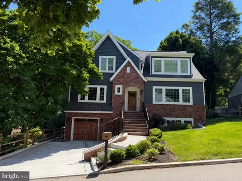 707 Harvard Rd, Bala Cynwyd, PA 19004