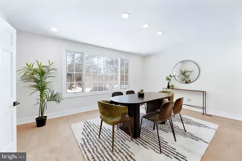 Dining - 826 Pardee Ln, Wyncote, PA 19095 photo 2 of 4