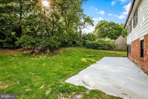 Exterior - 826 Pardee Ln, Wyncote, PA 19095 photo 8 of 12