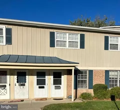 17 Belfast Dr, North Wales, PA 19454